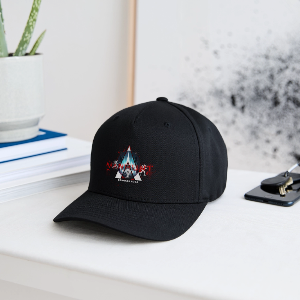 Manhunt - Flexfit Cap - Schwarz