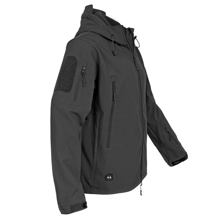 MANHUNT Softshell Jacket